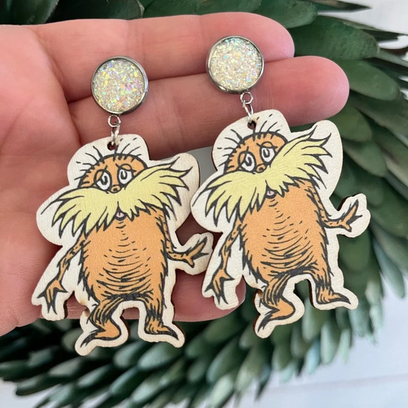 Brand new Dr. Seuss Lorax book inspired wooden dangle earrings - Picture 1 of 4